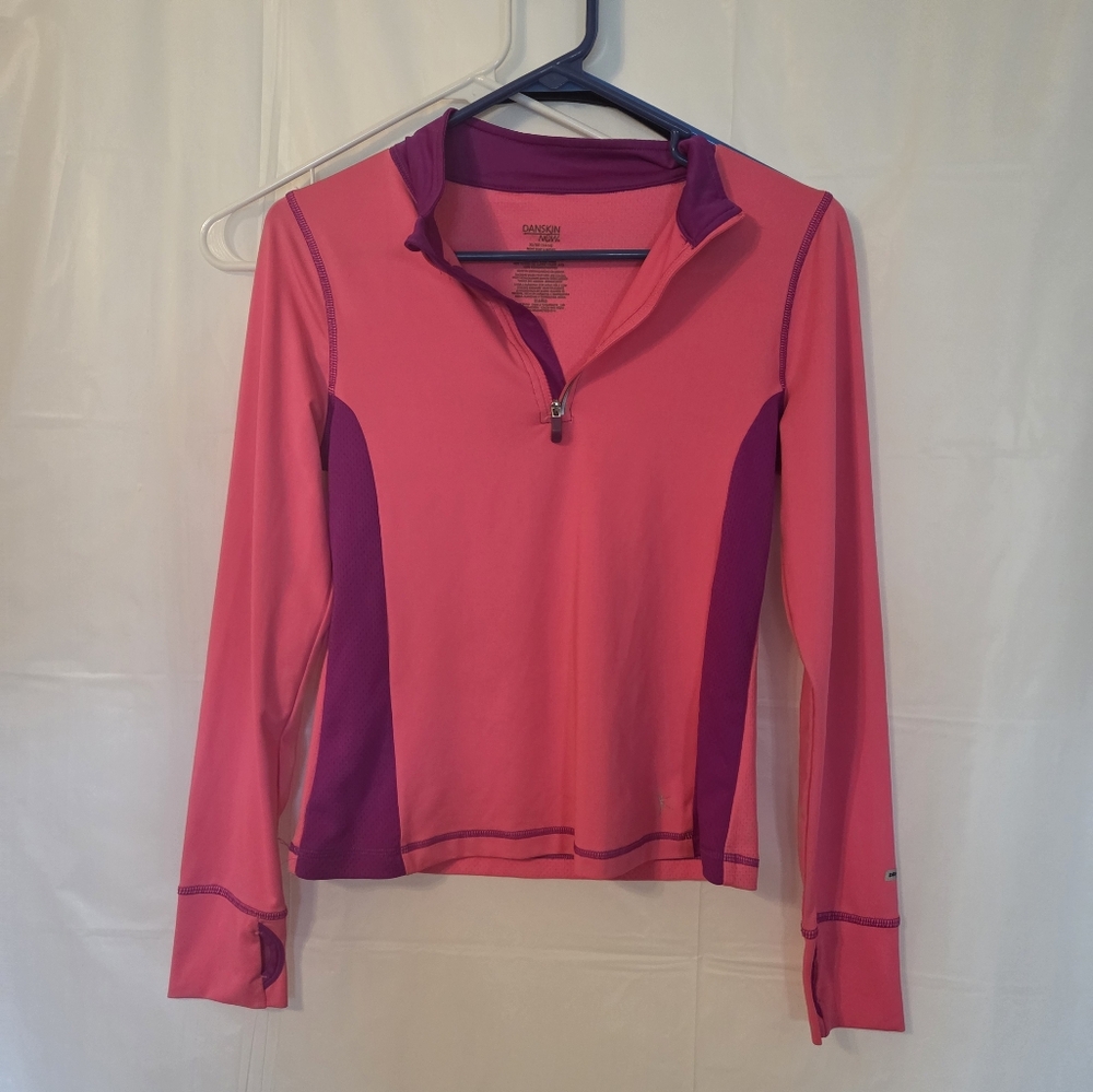 Danskin Vibrant Pink Athletic Top